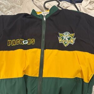 vintage green bay packers windbreaker